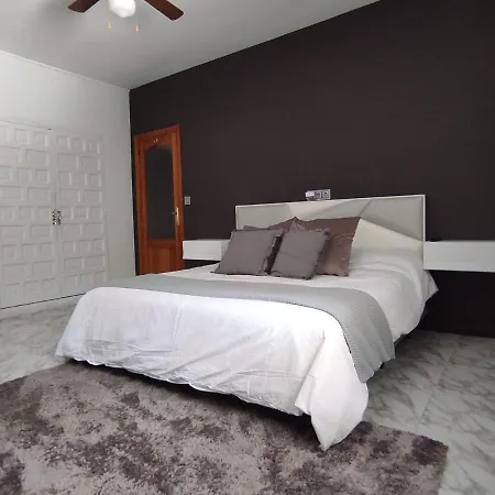 Holiday home Con Piscina A Un Paso De La Playa Benidorm