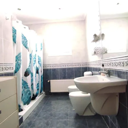 Con Piscina A Un Paso De La Playa Holiday home Benidorm